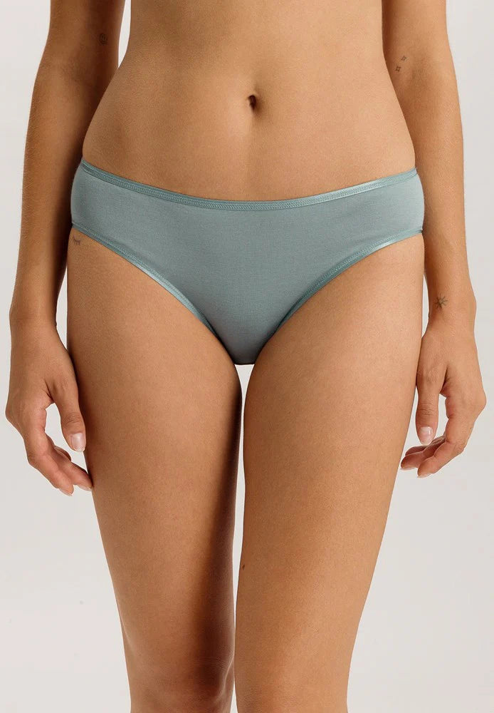 Hanro - Cotton Seamless Midi Brief | AW25