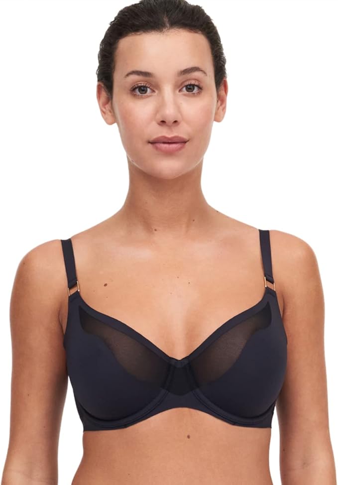 Chantelle - Pure Light Unlined  Moulded Bra