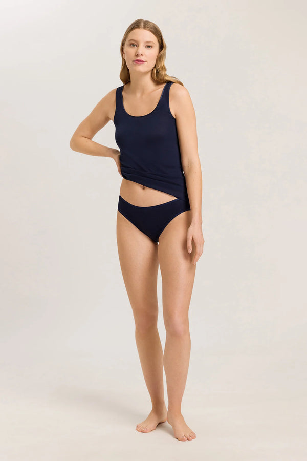 Hanro - Cotton Seamless Bikini | Deep Navy