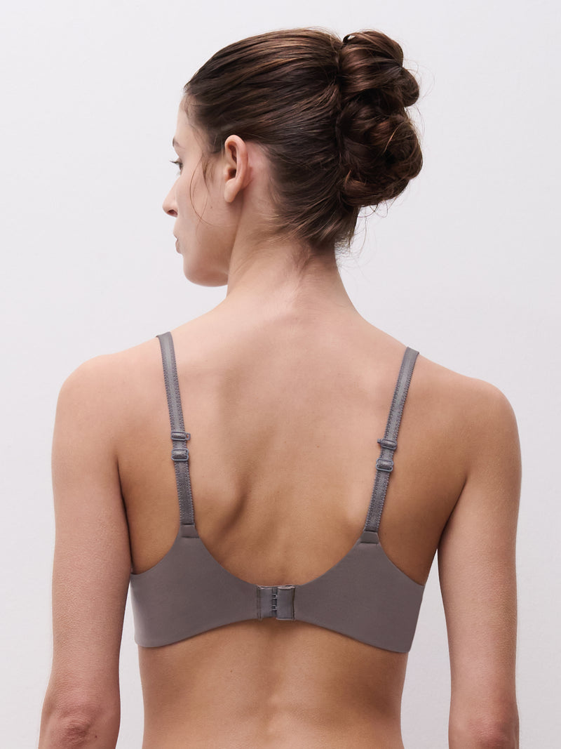 Chantelle - Norah Chic Plunge T-shirt Bra | Bronzed Taupe