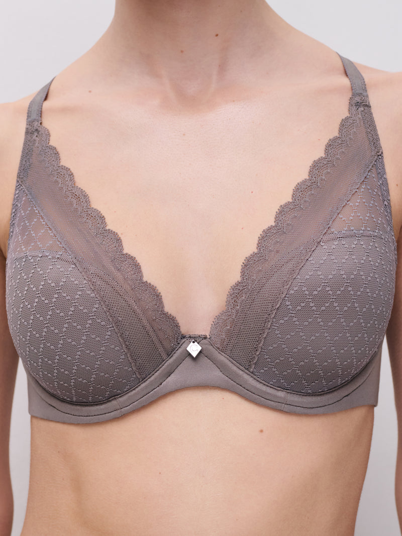Chantelle - Norah Chic Plunge T-shirt Bra | Bronzed Taupe