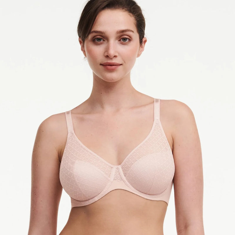 Chantelle - Norah Chic Covering Moulded Bra | Soft Pink