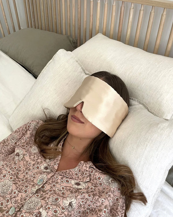 Silk Magnolia - Eye Mask Large
