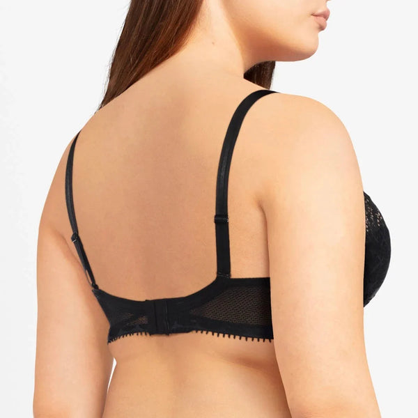 Chantelle - Day to Night Spacer  Plunge Wired Bra | Black