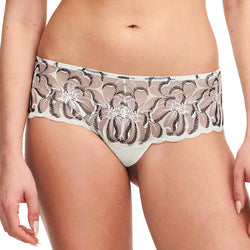 Chantelle - Fleurs Shorty Brief | Milk/Black