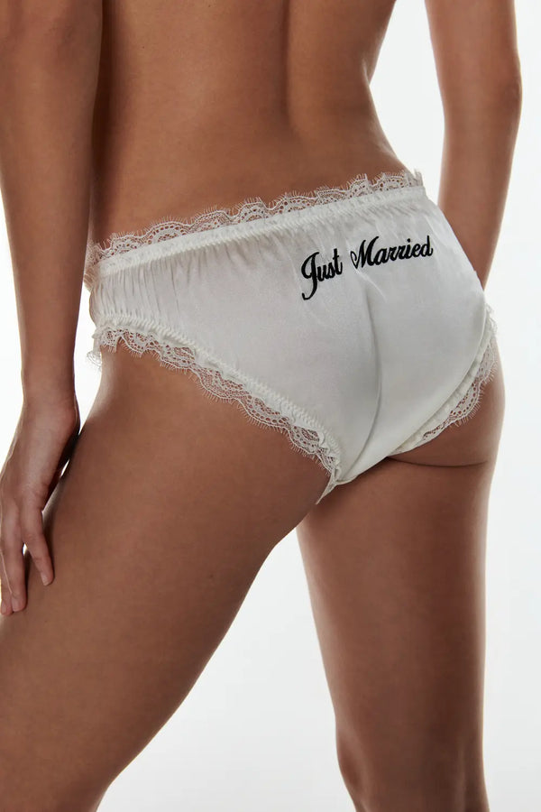 Love Stories - "Just Married”  Lola Brief | Off White
