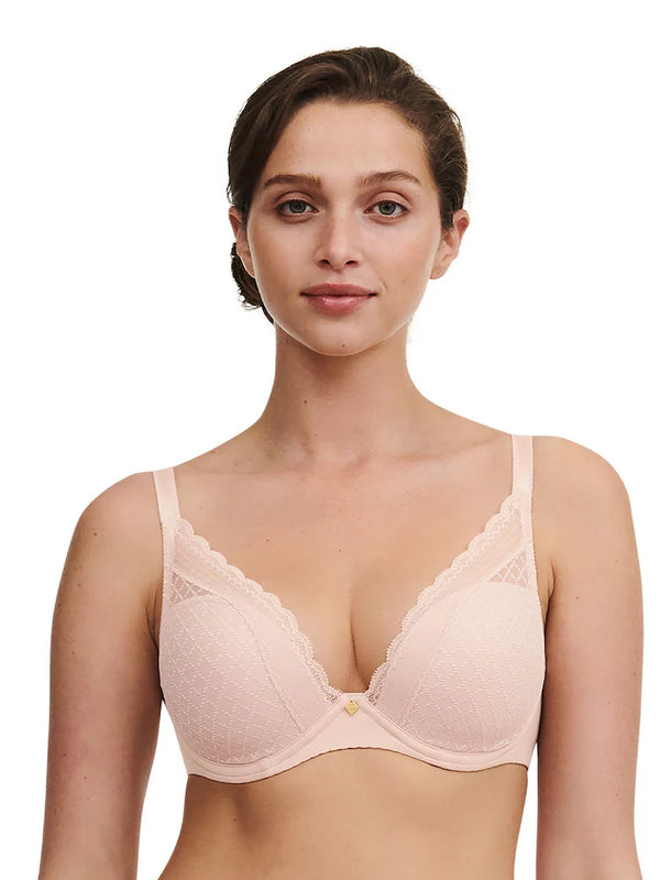 Chantelle - Norah Chic Plunge T-Shirt Bra | Soft Pink