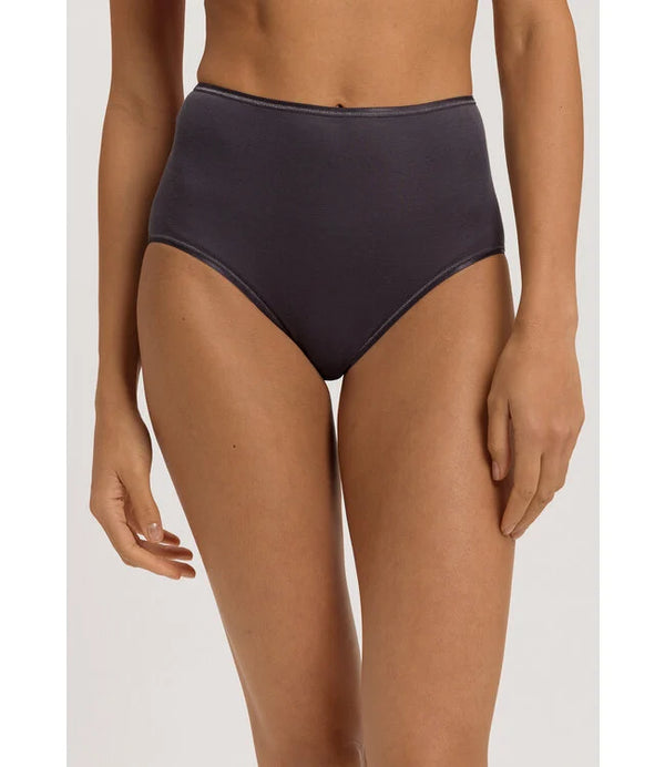 Hanro - Cotton Seamless Maxi Brief | Black Pearl