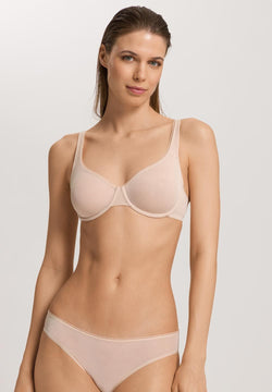 Hanro - Smooth Illusion Underwire Bra | Beige